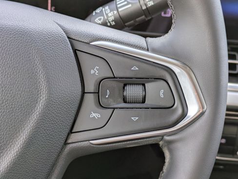 Used 2024 Chevrolet Trax LT w/ Driver Confidence Package image 21