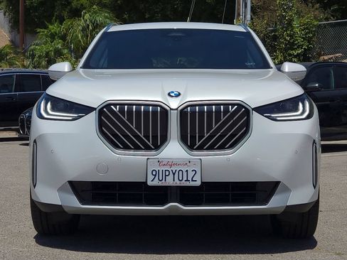Used 2026 BMW X3 xDrive30i w/ Convenience Package AWD/4WD image 2