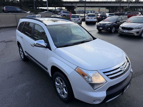 Used 2009 Suzuki XL7 Luxury image 5