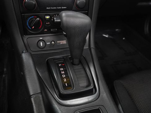 Used 2002 MAZDA MX-5 Miata SE RWD image 17