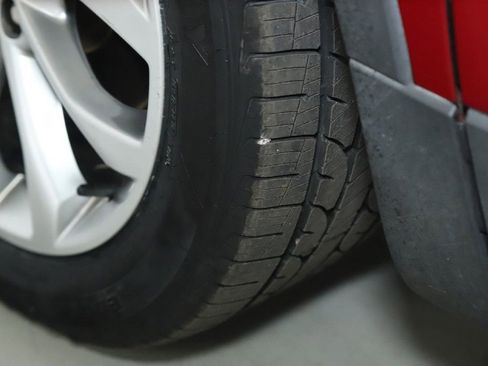 Used 2019 Lincoln MKC Select w/ Select Plus Package FWD image 36