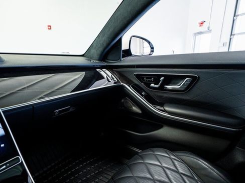 Used 2023 Mercedes-Benz S 580 4MATIC Sedan image 51