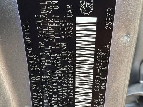 Used 2022 Toyota Avalon XLE FWD image 31