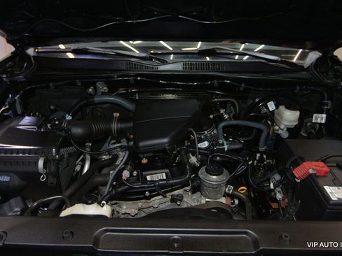 Used 2020 Toyota Tacoma SR image 25