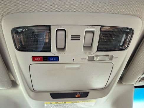 Used 2017 Subaru Outback 3.6R Touring w/ Popular Package #5A image 20