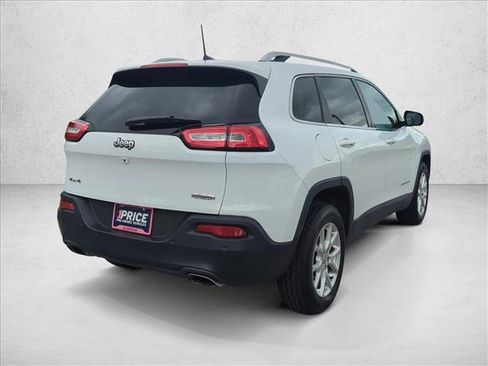 Used 2016 Jeep Cherokee Latitude w/ Comfort/Convenience Group image 5