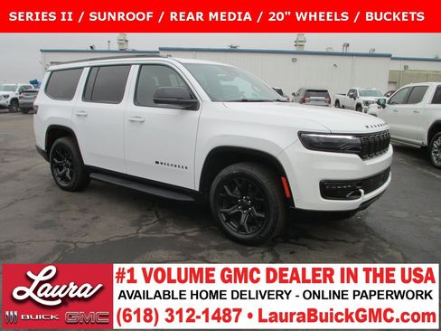 Used 2024 Jeep Wagoneer Series II image 1