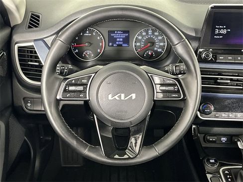 Certified 2023 Kia Seltos S w/ Navigation Package image 14