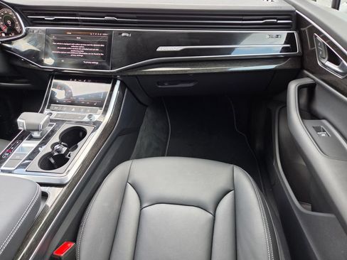 Certified 2026 Audi Q7 3.0T Premium w/ Convenience Plus Package AWD/4WD image 19
