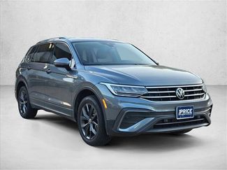 Used 2023 Volkswagen Tiguan SE video 3