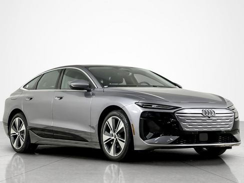 Used 2025 Audi A6 e-tron Premium w/ Convenience Package image 7