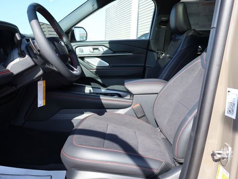 New 2026 Ford Explorer ST w/ Sun And Sound Package image 24