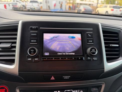 Used 2019 Honda Ridgeline Sport image 16