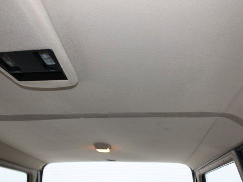 Used 1991 Jeep Grand Wagoneer 4X4 image 54