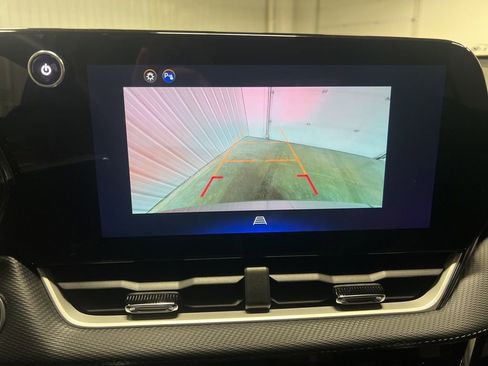 Certified 2025 Chevrolet Equinox LT image 18