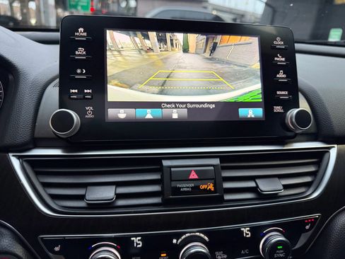 Used 2019 Honda Accord EX-L image 26