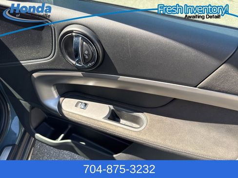 Used 2021 MINI Cooper Countryman S w/ Driver Assistance Package image 17