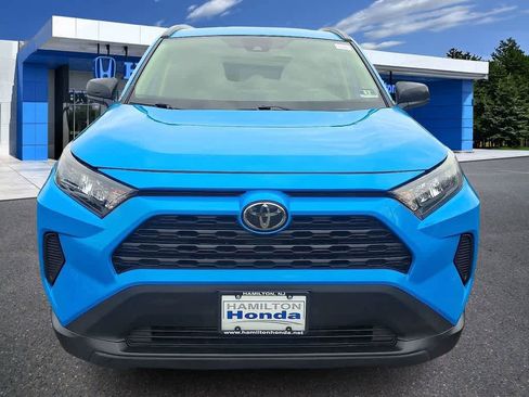 Used 2019 Toyota RAV4 LE w/ All Weather Liner Package image 28