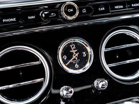New 2025 Bentley Continental GTC image 40