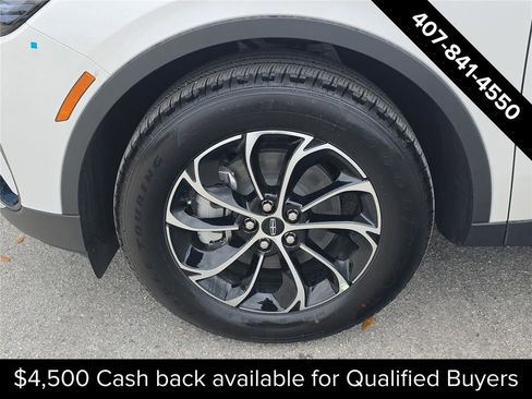 New 2026 Lincoln Nautilus Premier w/ Equipment Group 102A image 7