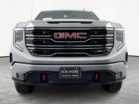 Used 2024 GMC Sierra 1500 AT4 w/ Technology Package image 2