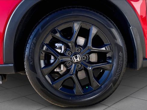 Used 2024 Honda HR-V Sport image 11