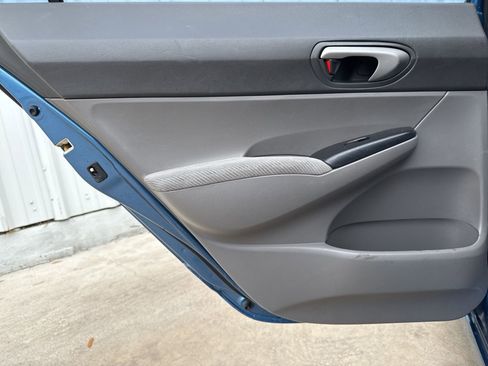 Used 2011 Honda Civic LX image 13