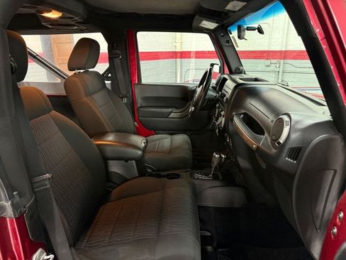 Used 2012 Jeep Wrangler Sport AWD/4WD image 8