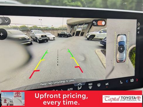 Used 2026 Ford Explorer ST-Line w/ ST-Line Street Pack RWD image 23