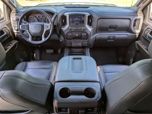 Used 2022 Chevrolet Silverado 1500 LT Trail Boss w/ Convenience Package II image 15