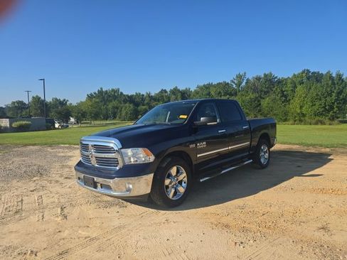 Used 2015 RAM 1500 Big Horn AWD/4WD image 2