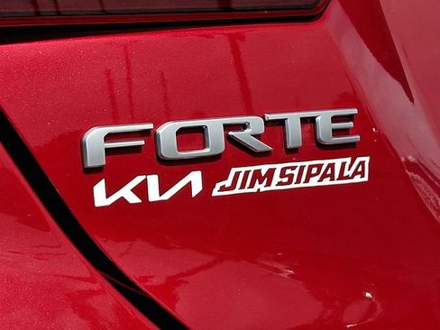 Certified 2023 Kia Forte LXS FWD image 30