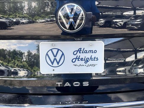 Used 2024 Volkswagen Taos S AWD/4WD image 33
