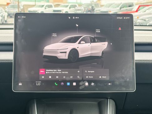 Used 2026 Tesla Model Y 2WD image 13