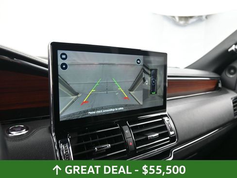 Used 2024 Lincoln Navigator Premiere image 30