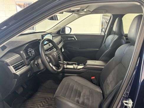 Used 2025 Mitsubishi Outlander SE AWD/4WD image 11