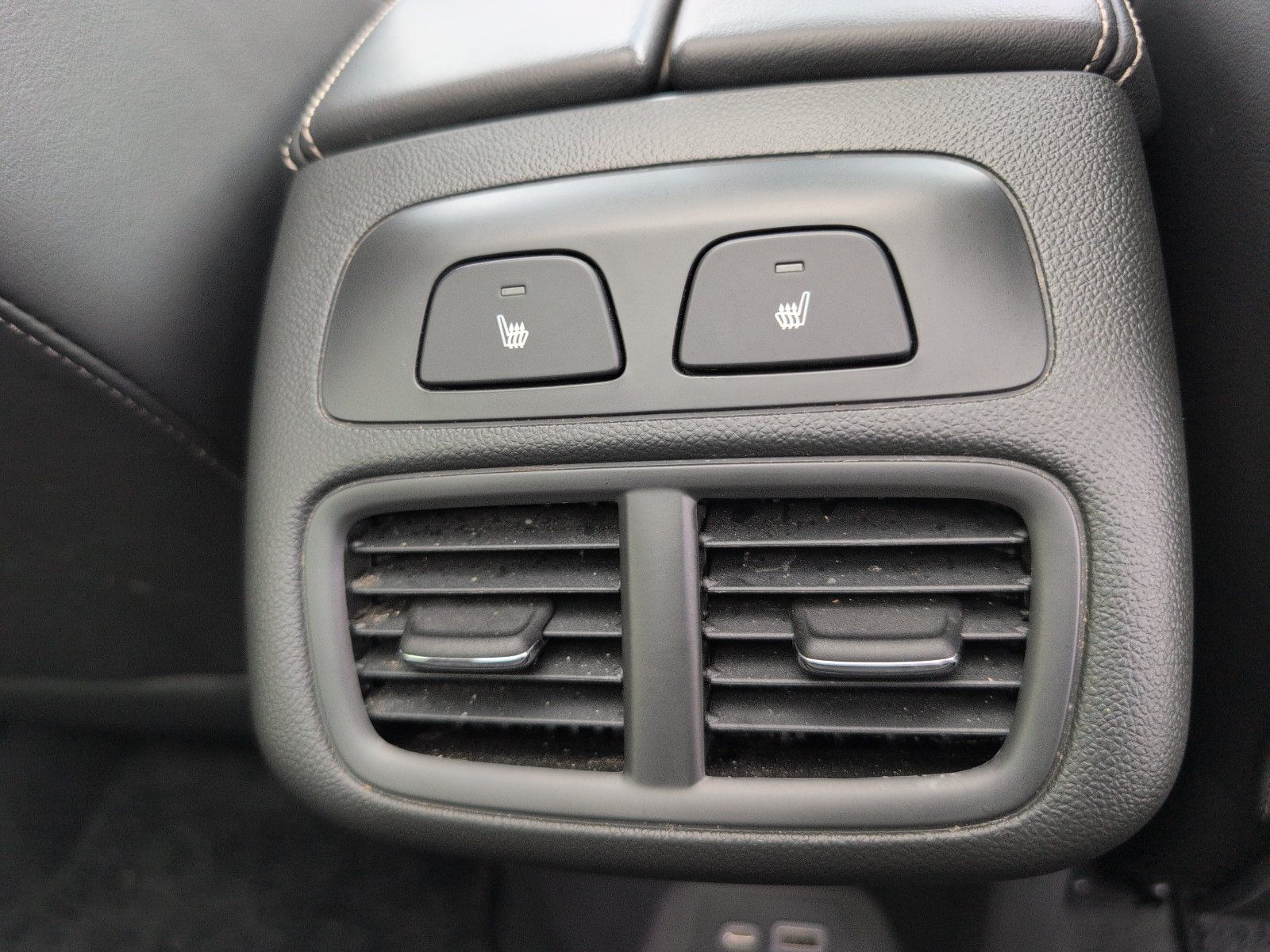 Used 2023 Buick Envision Avenir AWD/4WD image 16