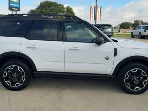 Used 2025 Ford Bronco Sport Outer Banks w/ Outer Banks Tech Package+ AWD/4WD image 9