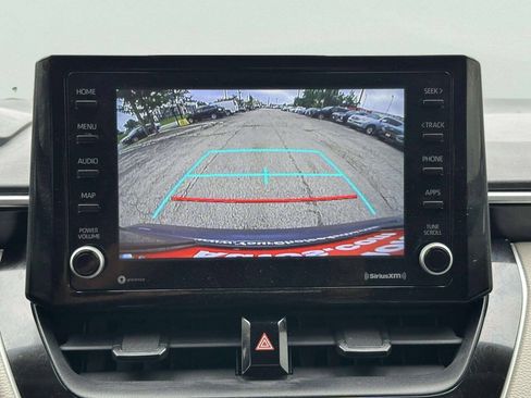 Used 2022 Toyota Corolla LE FWD image 33