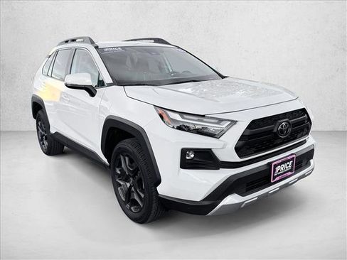 Used 2024 Toyota RAV4 Adventure AWD/4WD image 3