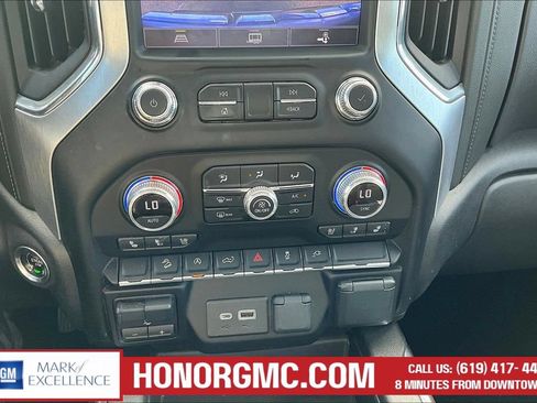 Used 2021 GMC Sierra 1500 SLT w/ SLT Convenience Package AWD/4WD image 16
