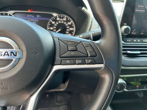 Used 2020 Nissan Altima 2.5 S FWD image 22