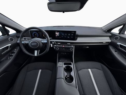New 2026 Hyundai Sonata SEL FWD image 13