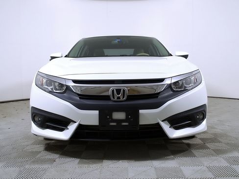 Used 2017 Honda Civic EX-L image 5