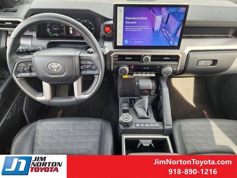 Used 2025 Toyota 4Runner TRD Off-Road Premium w/ Tow Technology Package image 28