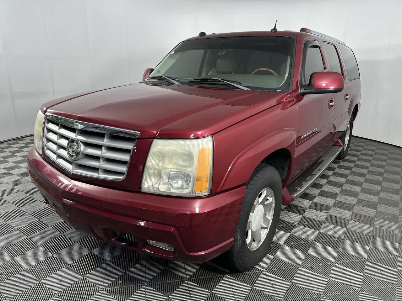 Used 2004 Cadillac Escalade ESV AWD image 4