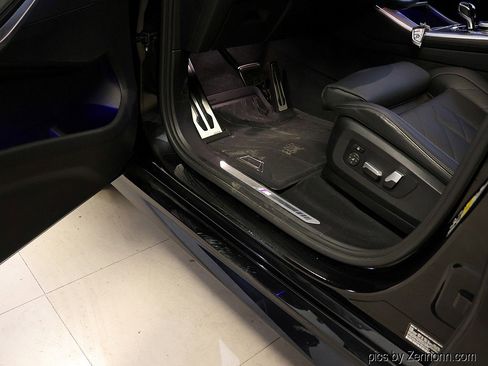 Certified 2023 BMW X5 xDrive40i w/ M Sport Package image 25
