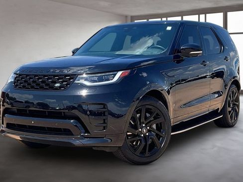 Used 2024 Land Rover Discovery Dynamic SE AWD/4WD image 1