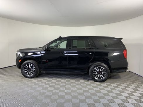 Used 2024 GMC Yukon AT4 w/ Technology Package image 6