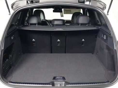 New 2026 Mercedes-Benz GLC 300 image 9